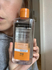 Neutrogena Visibly Clear Anti-Blackhead Facial Toner