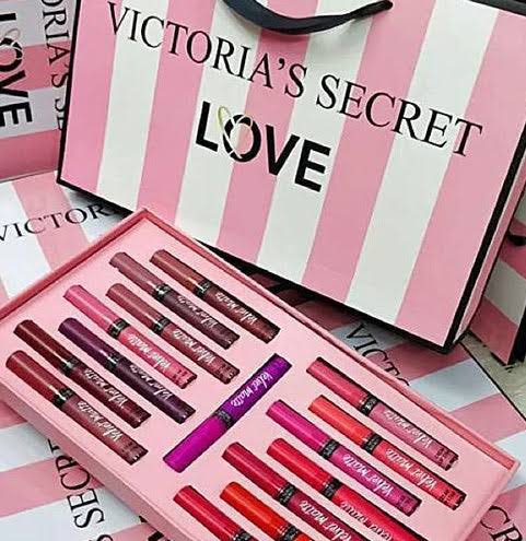 VICTORIA'S SECRET Velvet Matte Lipgloss Tray Box